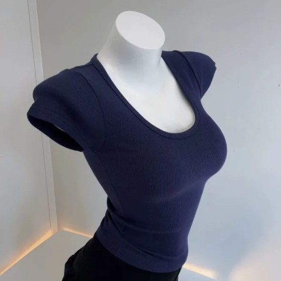 Women Basic Solid Color U Neck Slim Fit T-Shirt Women Basic Solid Color U Neck Slim Fit T-Shirt